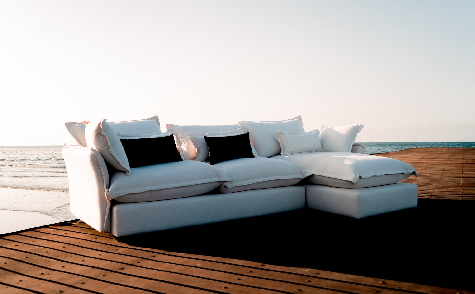 Rill sectional sofa